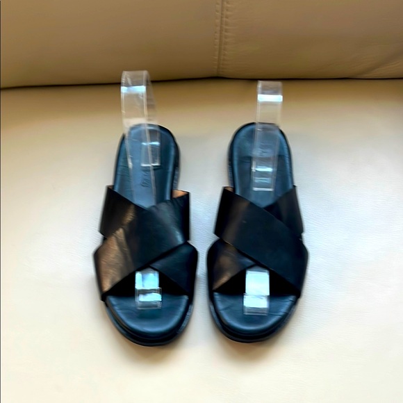 Madewell Louisa Crisscross black leather Slide Sandals - Picture 2 of 5